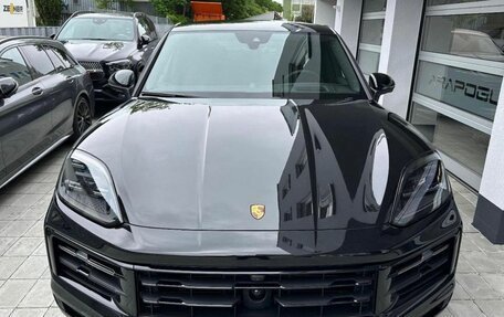 Porsche Cayenne III, 2024 год, 25 666 000 рублей, 2 фотография