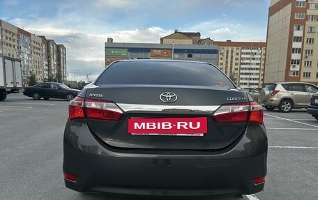 Toyota Corolla, 2013 год, 1 420 000 рублей, 2 фотография