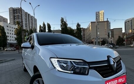 Renault Sandero II рестайлинг, 2019 год, 1 250 000 рублей, 2 фотография