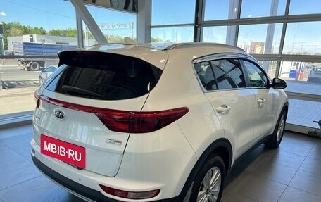 KIA Sportage IV рестайлинг, 2017 год, 2 680 000 рублей, 5 фотография