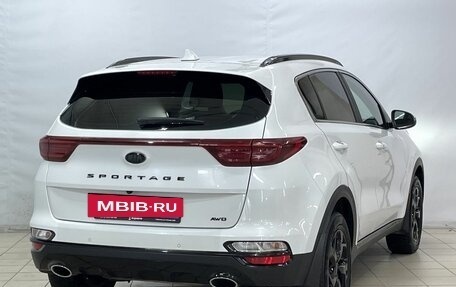 KIA Sportage IV рестайлинг, 2021 год, 2 700 000 рублей, 4 фотография