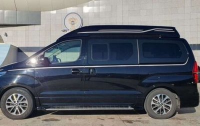 Hyundai Grand Starex Grand Starex I рестайлинг 2, 2019 год, 3 500 000 рублей, 1 фотография
