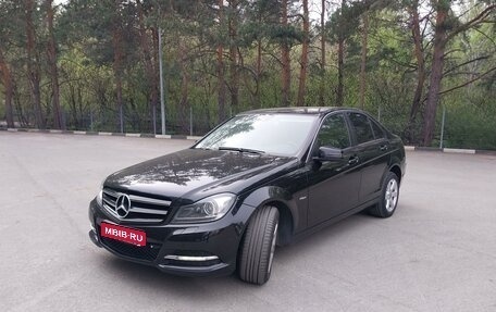 Mercedes-Benz C-Класс, 2011 год, 1 480 000 рублей, 1 фотография