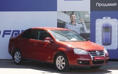 Volkswagen Jetta VI, 2010 год, 799 000 рублей, 1 фотография