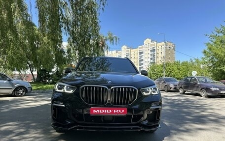 BMW X5, 2018 год, 9 900 000 рублей, 1 фотография