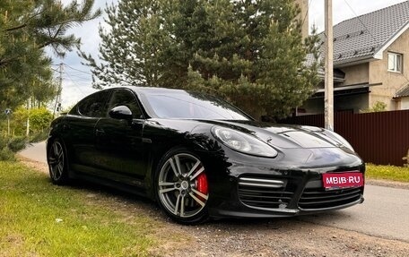 Porsche Panamera II рестайлинг, 2015 год, 4 700 000 рублей, 1 фотография