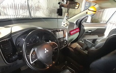 Mitsubishi Outlander III рестайлинг 3, 2013 год, 1 400 000 рублей, 1 фотография