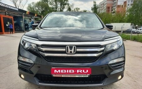 Honda Pilot III рестайлинг, 2015 год, 3 299 000 рублей, 8 фотография