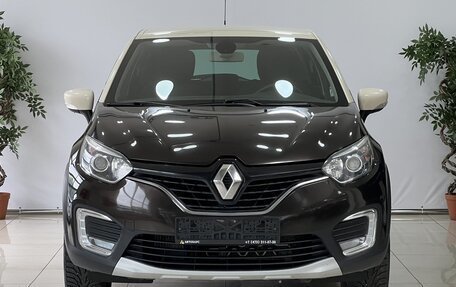 Renault Kaptur I рестайлинг, 2017 год, 1 695 000 рублей, 2 фотография