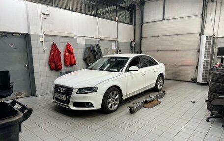 Audi A4, 2011 год, 899 000 рублей, 3 фотография