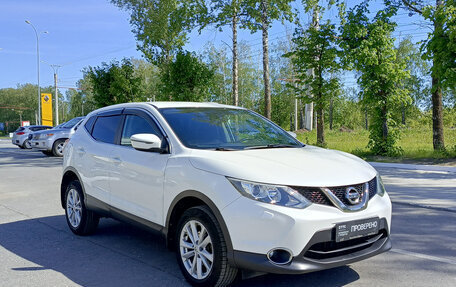 Nissan Qashqai, 2015 год, 1 984 000 рублей, 3 фотография