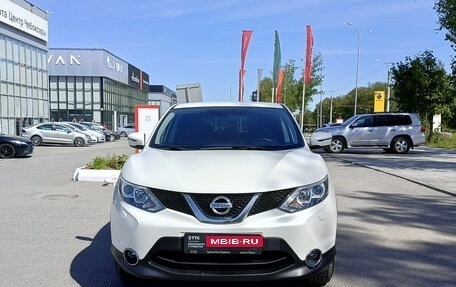 Nissan Qashqai, 2015 год, 1 984 000 рублей, 2 фотография