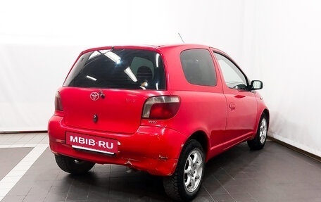 Toyota Yaris I рестайлинг, 2001 год, 220 000 рублей, 5 фотография