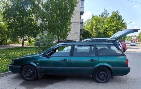 Volkswagen Passat B4, 1995 год, 220 000 рублей, 2 фотография