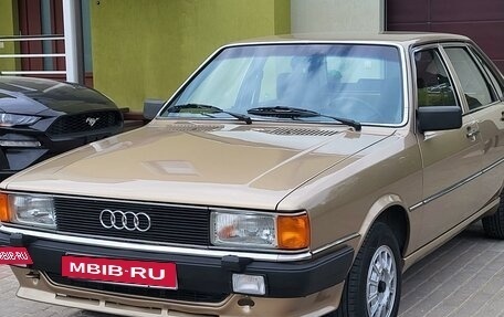 Audi 80, 1983 год, 990 000 рублей, 3 фотография