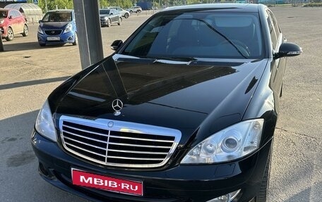 Mercedes-Benz S-Класс, 2007 год, 1 700 000 рублей, 1 фотография