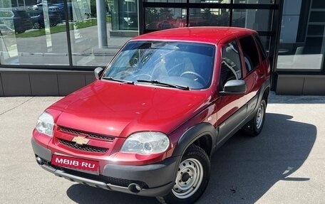 Chevrolet Niva I рестайлинг, 2016 год, 647 000 рублей, 1 фотография