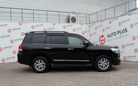 Toyota Land Cruiser 200, 2016 год, 7 349 000 рублей, 3 фотография