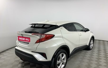 Toyota C-HR I рестайлинг, 2019 год, 2 361 800 рублей, 5 фотография