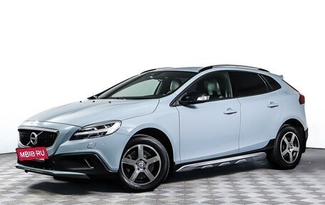 Volvo V40 Cross Country I, 2018 год, 2 120 000 рублей, 1 фотография