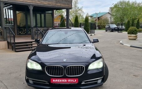 BMW 7 серия, 2013 год, 2 400 000 рублей, 1 фотография