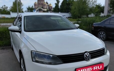 Volkswagen Jetta VI, 2013 год, 1 170 000 рублей, 1 фотография