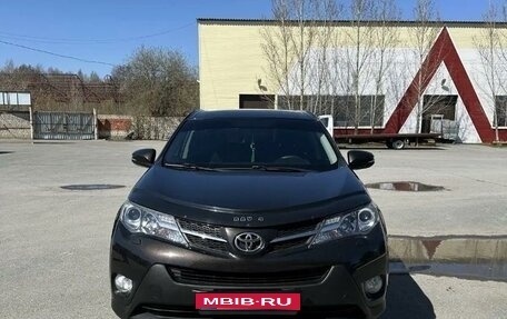 Toyota RAV4, 2014 год, 2 400 000 рублей, 1 фотография