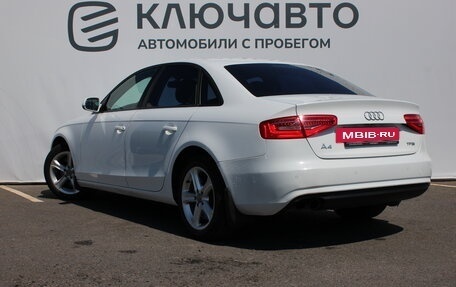 Audi A4, 2013 год, 1 385 000 рублей, 4 фотография