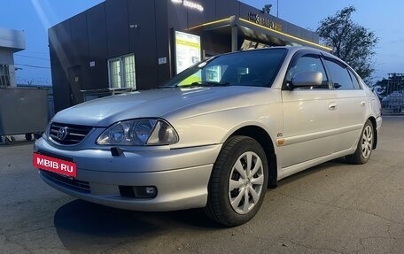 Toyota Avensis III рестайлинг, 2002 год, 450 000 рублей, 2 фотография