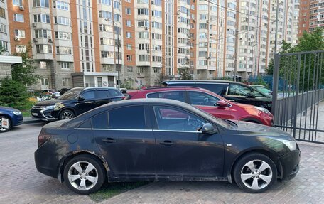 Chevrolet Cruze II, 2010 год, 499 999 рублей, 2 фотография