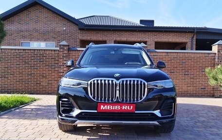 BMW X7, 2022 год, 9 800 000 рублей, 1 фотография
