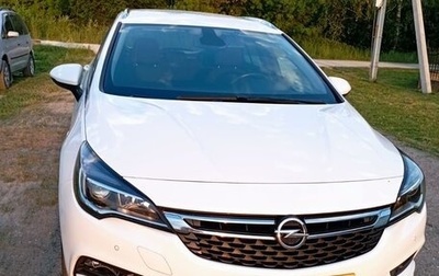 Opel Astra K, 2019 год, 1 170 000 рублей, 1 фотография