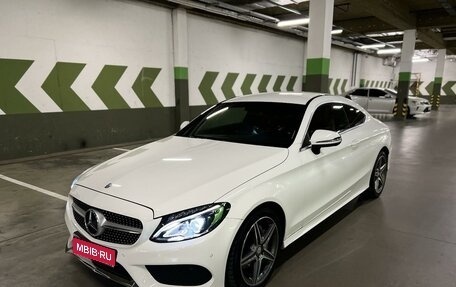 Mercedes-Benz C-Класс, 2016 год, 2 800 000 рублей, 1 фотография