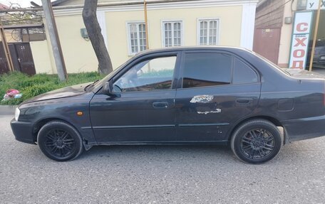 Hyundai Accent II, 2005 год, 350 000 рублей, 2 фотография