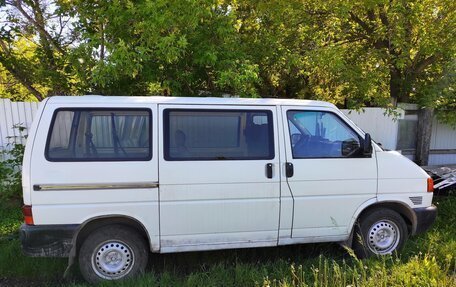 Volkswagen Transporter T4, 1996 год, 650 000 рублей, 2 фотография