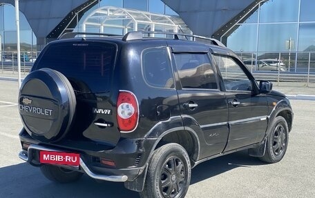 Chevrolet Niva I рестайлинг, 2012 год, 505 000 рублей, 3 фотография