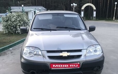 Chevrolet Niva I рестайлинг, 2013 год, 590 000 рублей, 1 фотография