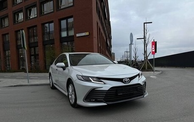 Toyota Camry, 2022 год, 3 825 000 рублей, 1 фотография