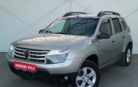 Renault Duster I рестайлинг, 2014 год, 1 100 000 рублей, 1 фотография