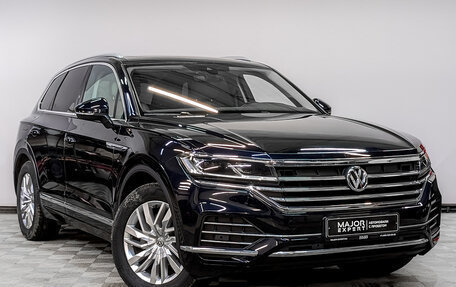 Volkswagen Touareg III, 2019 год, 6 750 000 рублей, 3 фотография