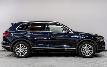 Volkswagen Touareg III, 2019 год, 6 750 000 рублей, 4 фотография