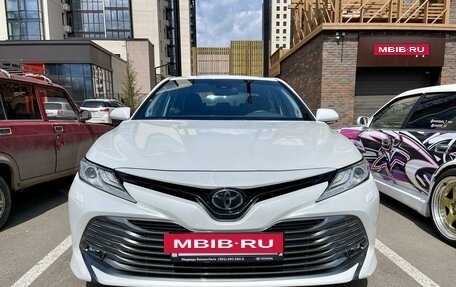 Toyota Camry, 2020 год, 3 590 000 рублей, 3 фотография
