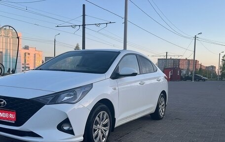 Hyundai Solaris II рестайлинг, 2020 год, 1 500 000 рублей, 1 фотография