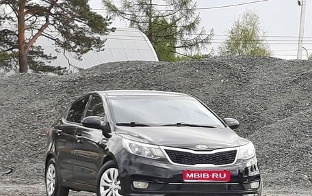 KIA Rio III рестайлинг, 2017 год, 999 000 рублей, 1 фотография