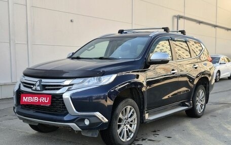 Mitsubishi Pajero Sport III рестайлинг, 2017 год, 2 280 000 рублей, 1 фотография