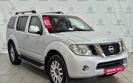 Nissan Pathfinder, 2010 год, 1 700 000 рублей, 3 фотография