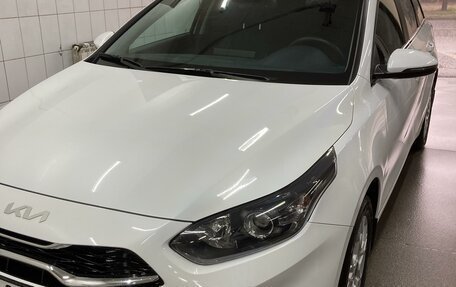 KIA cee'd III, 2022 год, 2 730 000 рублей, 2 фотография