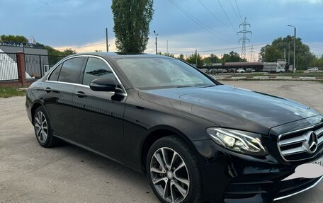 Mercedes-Benz E-Класс, 2016 год, 3 980 000 рублей, 2 фотография