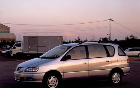 Toyota Ipsum II, 1997 год, 650 000 рублей, 1 фотография