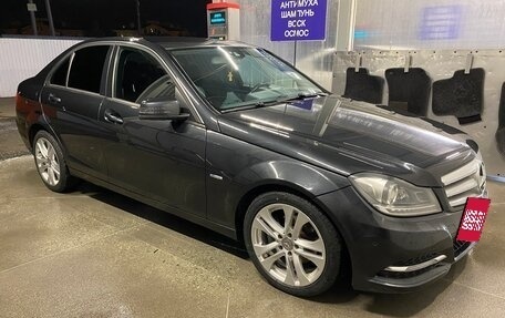 Mercedes-Benz C-Класс, 2011 год, 1 550 000 рублей, 1 фотография